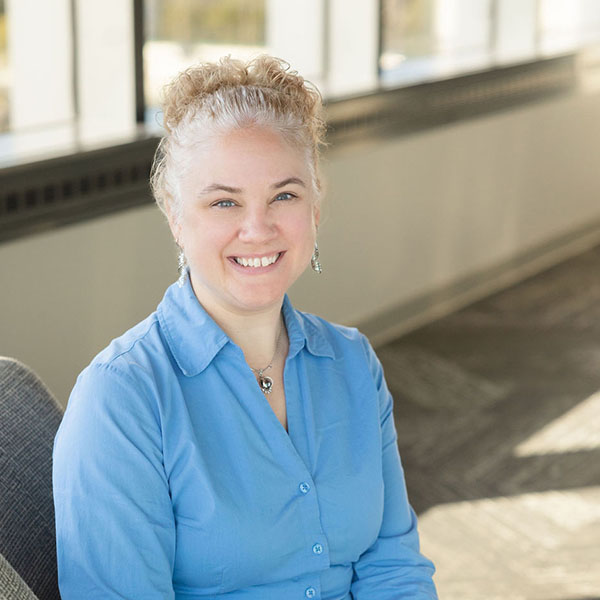 Dawn LeHuray Headshot